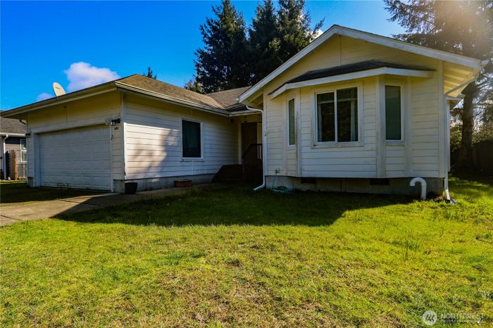 Lead image for 890 Vagabond Avenue SW Ocean Shores