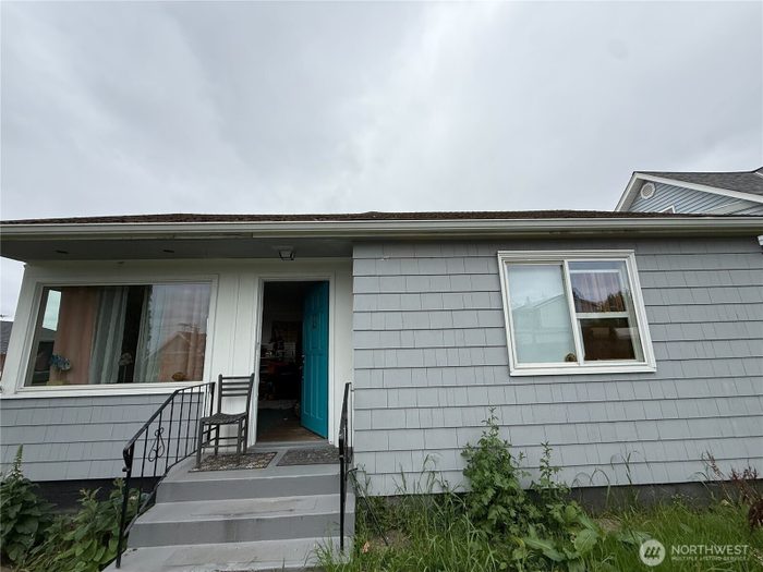 Lead image for 1210 E 35th Street Tacoma