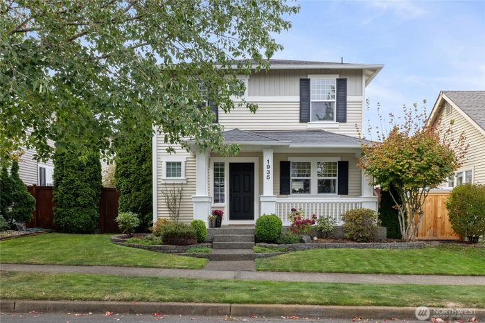 Lead image for 1935 Jensen Ave Dupont