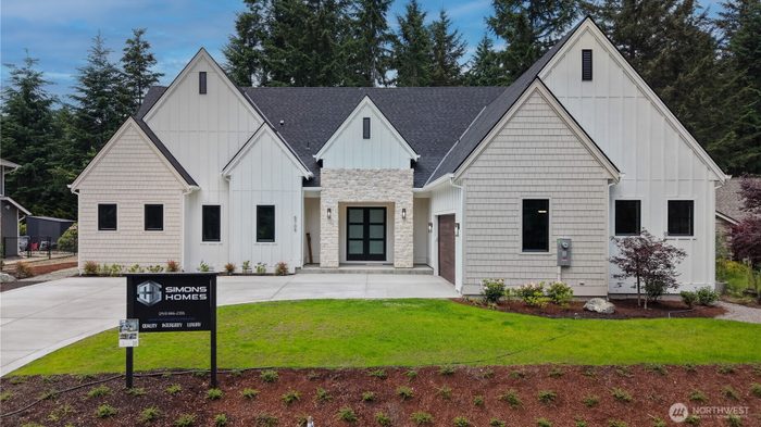 Lead image for 6709 254th Street E Graham