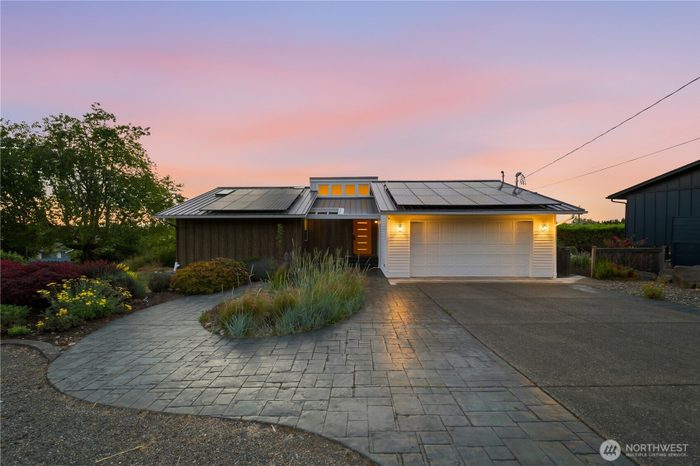 Lead image for 8615 43rd Street W University Place