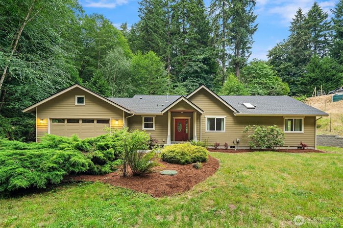 Lead image for 10420 SW 230th Street Vashon