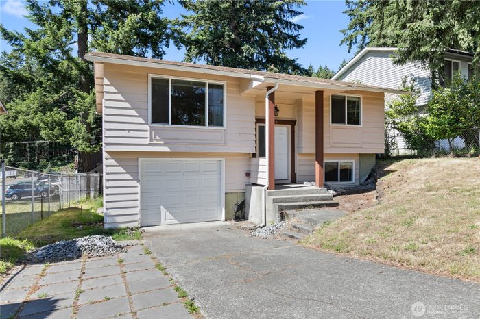 Lead image for 2015 E 57th Street Tacoma