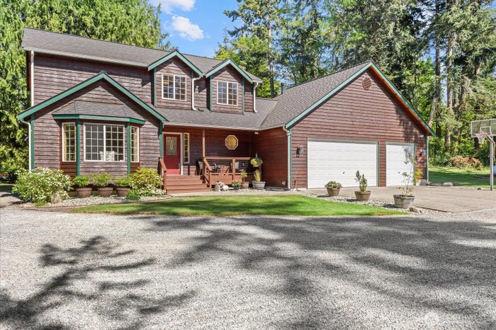 Lead image for 16519 74th Avenue NW Stanwood