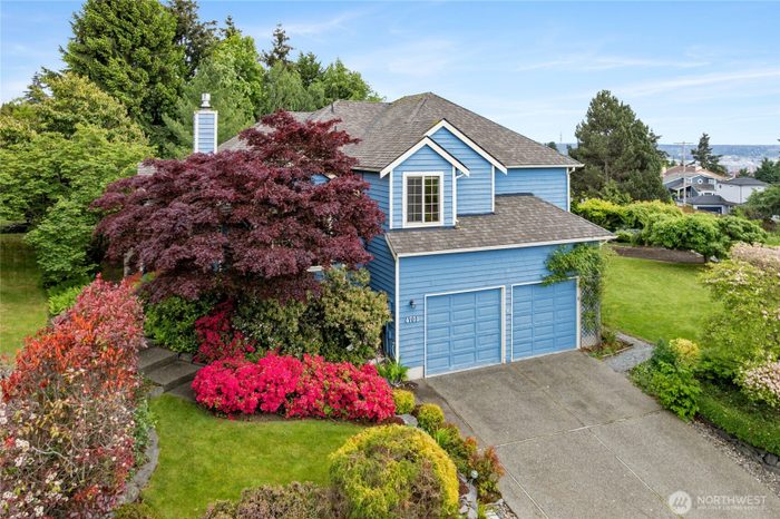 Lead image for 4701 Osprey Drive NE Tacoma