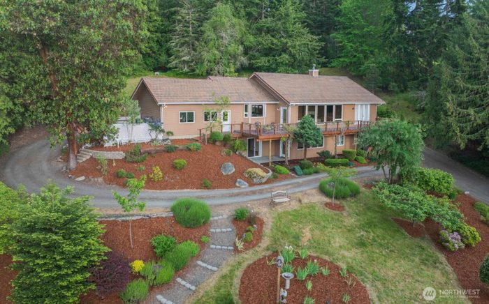 Lead image for 823 Fox Hollow Road Sequim