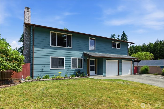 Lead image for 2558 25th Loop SE Lacey