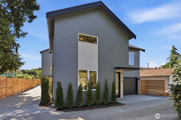 Lead image for 2714 58th Avenue SW Seattle