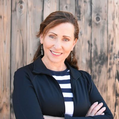 Professional Headshot of Barb Magnuson