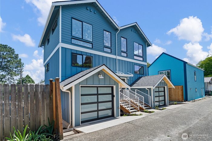 Lead image for 8043 19th Avenue NE Seattle