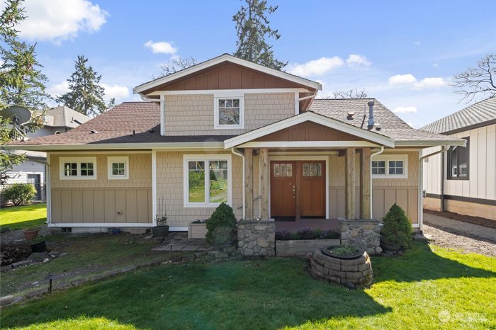 Lead image for 8918 Dolly Madison Street SW Lakewood