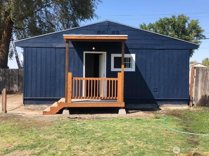 Lead image for 4016 Sandy Street NE Moses Lake