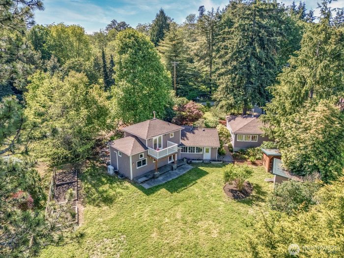 Lead image for 22604 Deppman Road SW Vashon