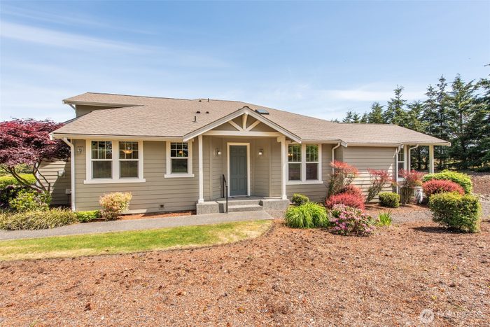 Lead image for 231 Snapdragon Lane Sequim