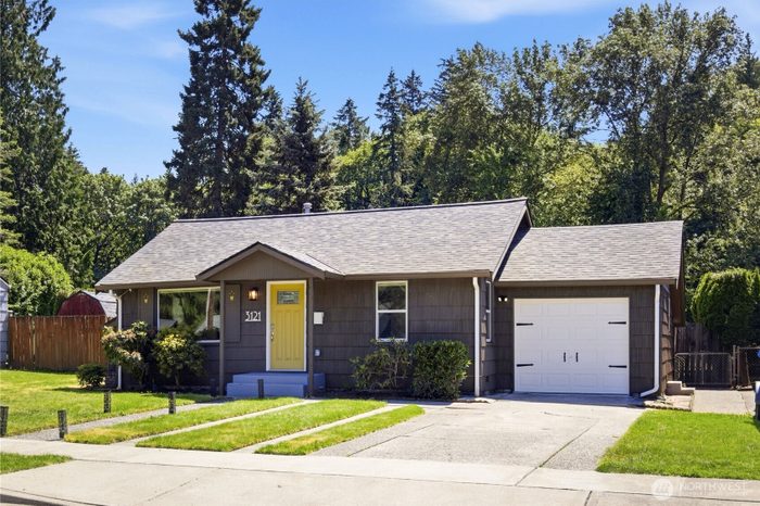 Lead image for 3121 SE 6th Street Renton