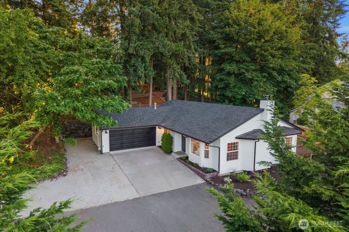 Lead image for 6923 35th Street W University Place