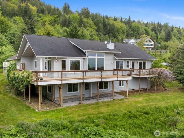 Lead image for 1003 Haven Heights Drive Sequim