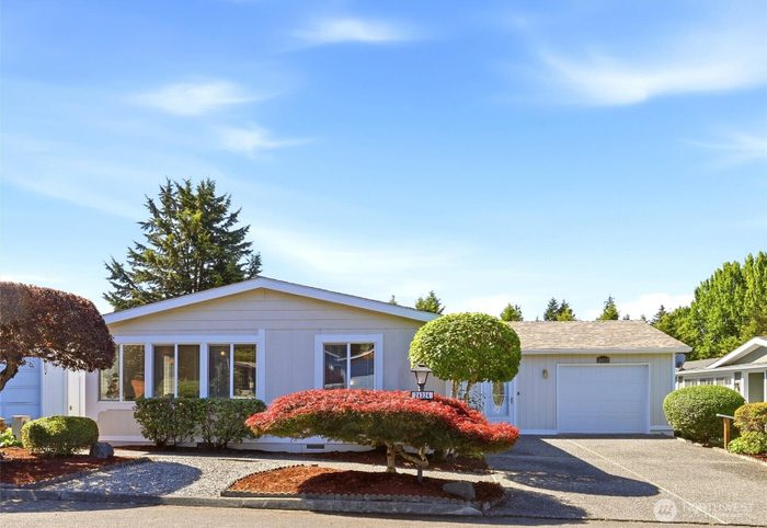 Lead image for 24324 9th Avenue W Bothell