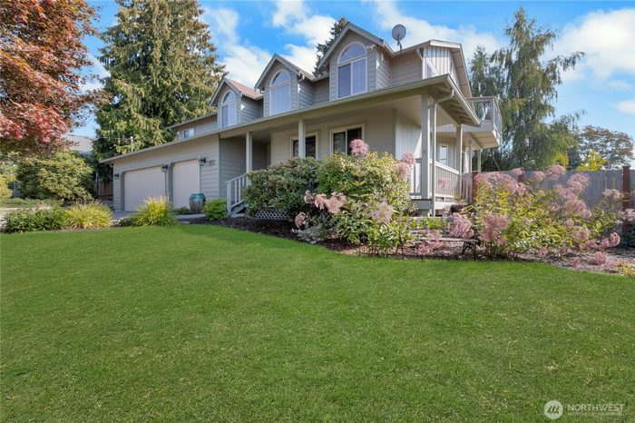 Lead image for 8024 33rd Street W University Place