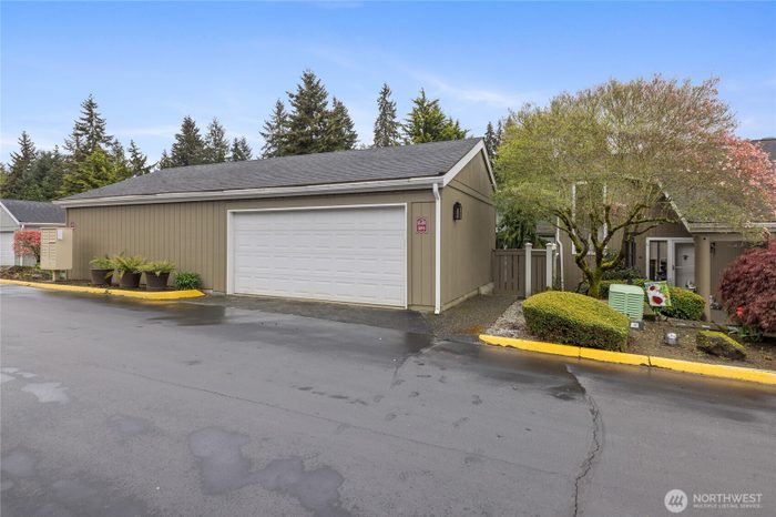 Lead image for 3213 SW 319th Place #19 Federal Way