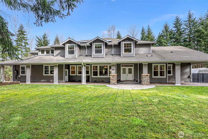 Lead image for 22311 SE 305th Way Black Diamond