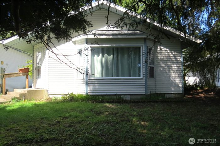 Lead image for 267 Duck Lake Drive NE Ocean Shores