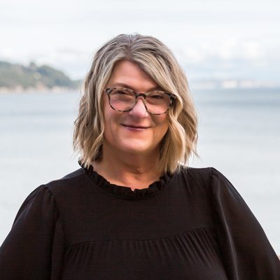 Professional Headshot of Sue Landowski