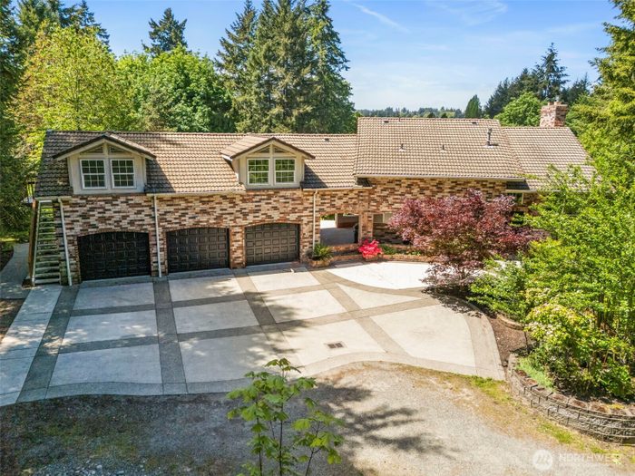Lead image for 5420 Hawks Prairie Road NE Olympia
