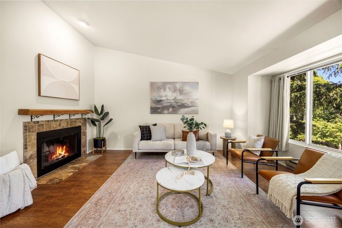Lead image for 204 Mountain Park Boulevard SW #C302 Issaquah