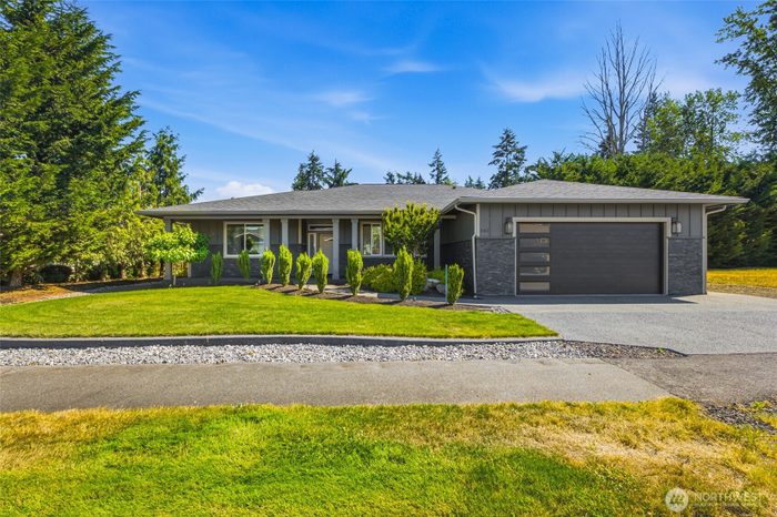 Lead image for 142 E Cobblestone Lane Sequim