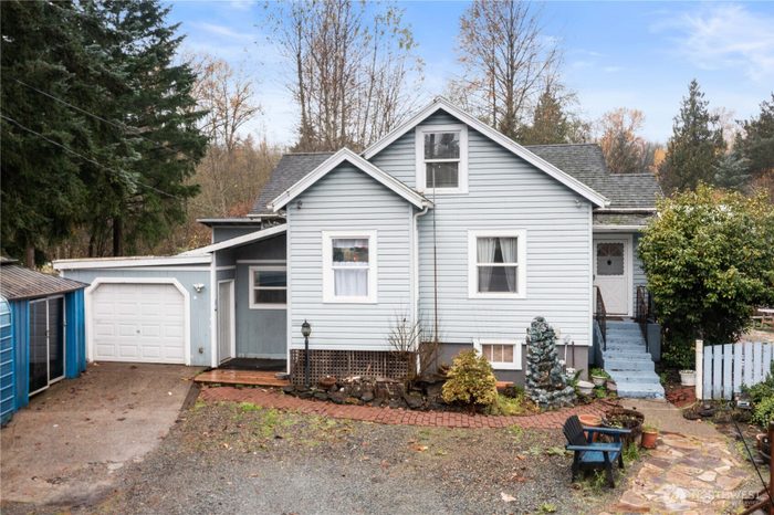 Lead image for 2814 Pioneer Way E Tacoma