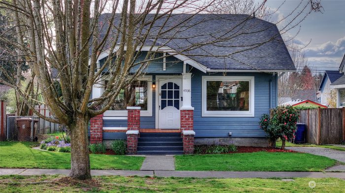 Lead image for 4536 Tacoma Avenue S Tacoma
