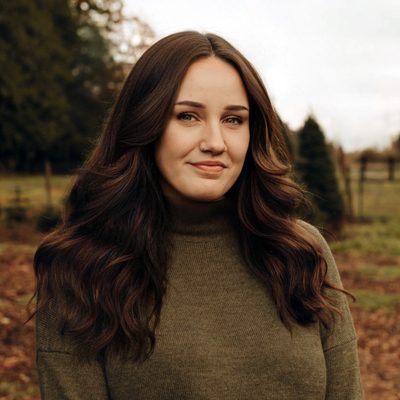 Professional Headshot of Michaela MacFarlane