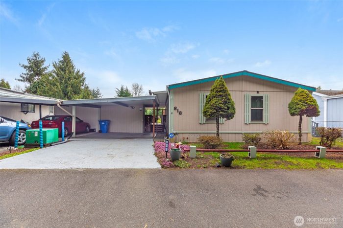 Lead image for 818 82nd Street E #6 Tacoma