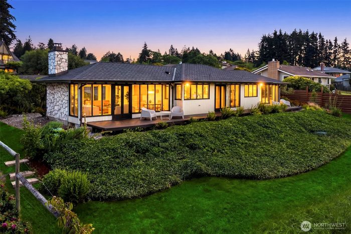 Lead image for 11505 103rd Avenue SW Vashon