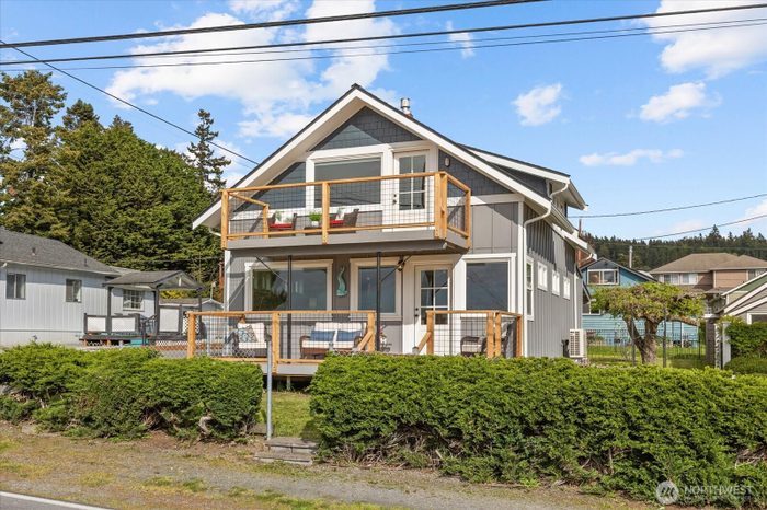 Lead image for 170 N Sunset Drive Camano Island
