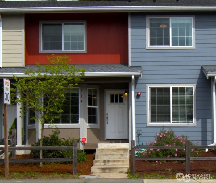 Lead image for 213 Norpoint Way NE Tacoma
