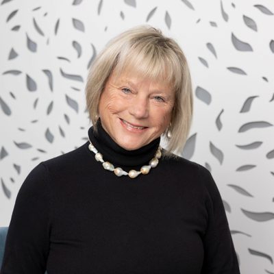 Professional Headshot of Kathy Barker