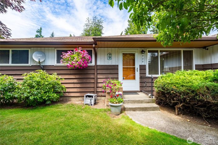Lead image for 420 S 128th Street Seattle