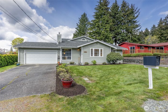Lead image for 17851 9th Avenue NE Poulsbo
