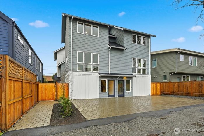 Lead image for 7320 11th Avenue NE Seattle