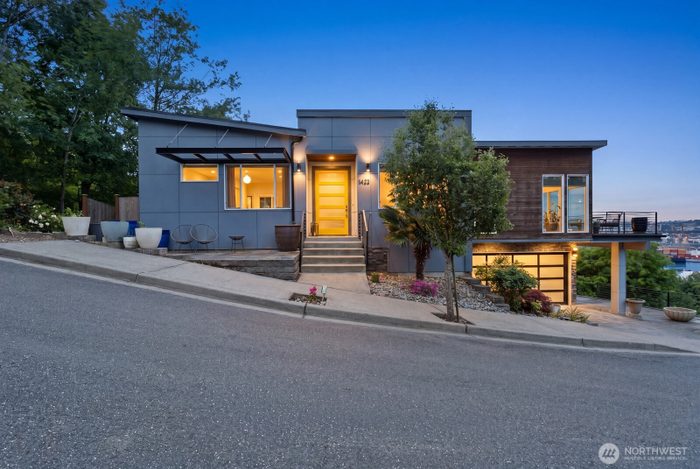 Lead image for 1422 Browns Point Boulevard Tacoma