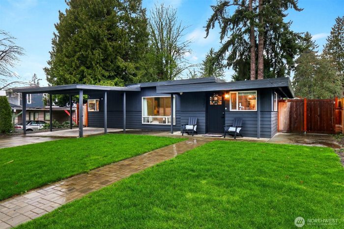 Lead image for 1021 Walnut Street Edmonds