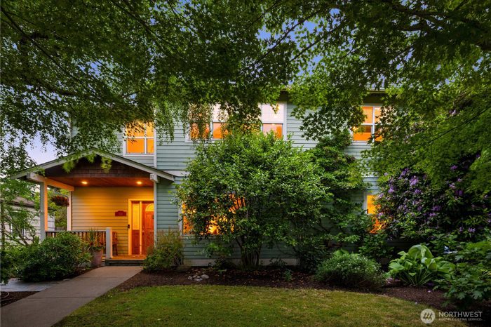 Lead image for 7539 33rd Avenue NE Seattle
