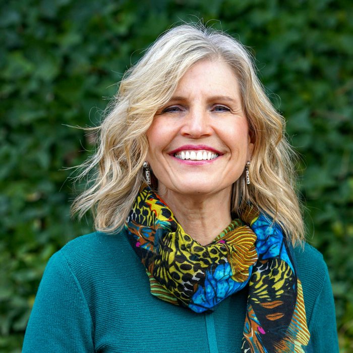 Professional Headshot of Judi Duncan
