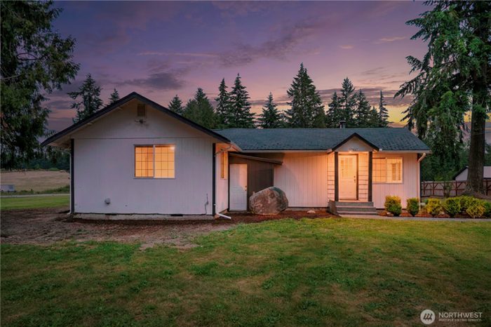 Lead image for 23617 Orting Kapowsin Highway E Graham