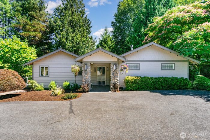 Lead image for 2726 Pioneer Way E Tacoma