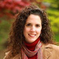 Professional Headshot of Stacy Glazebrook
