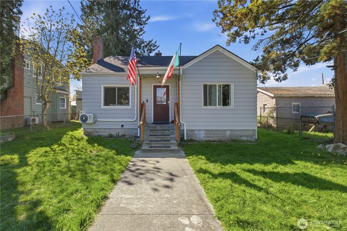 Lead image for 4610 E C Street Tacoma