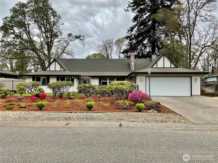 Lead image for 7711 Sapphire Drive SW Lakewood